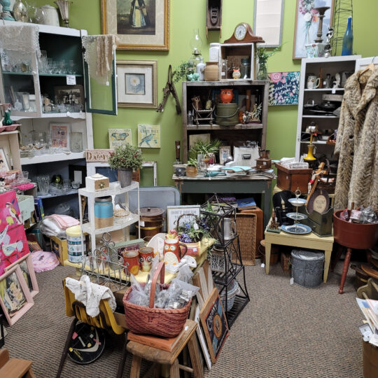 Lincoln Ave Antiques 2