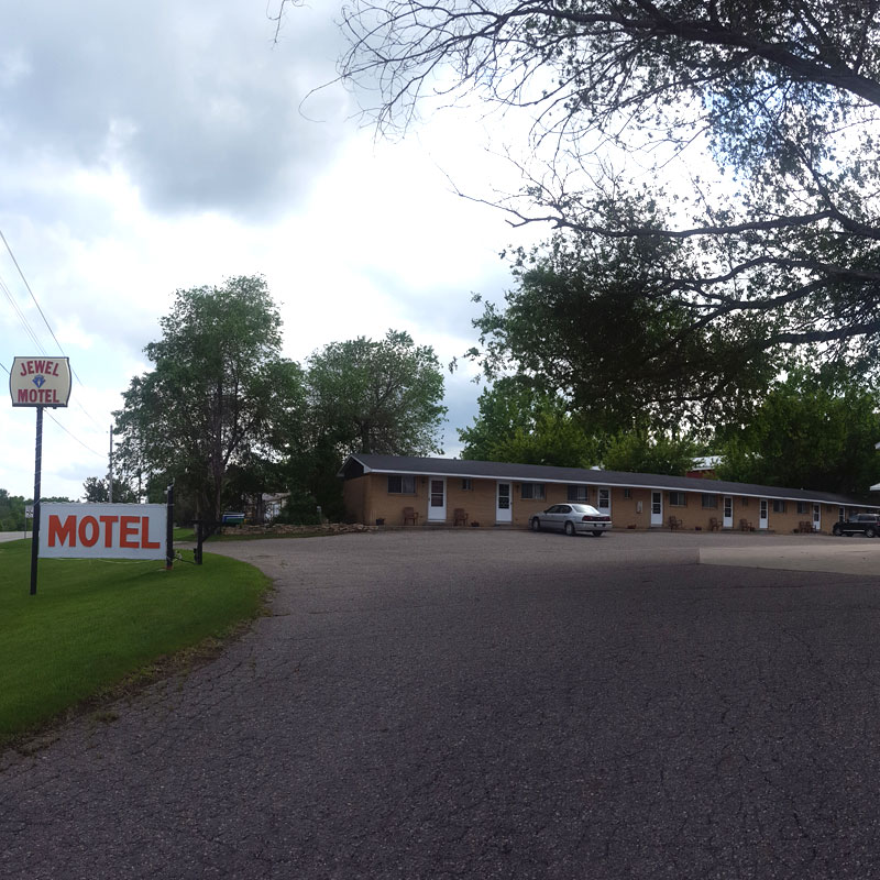 Jewel Motel